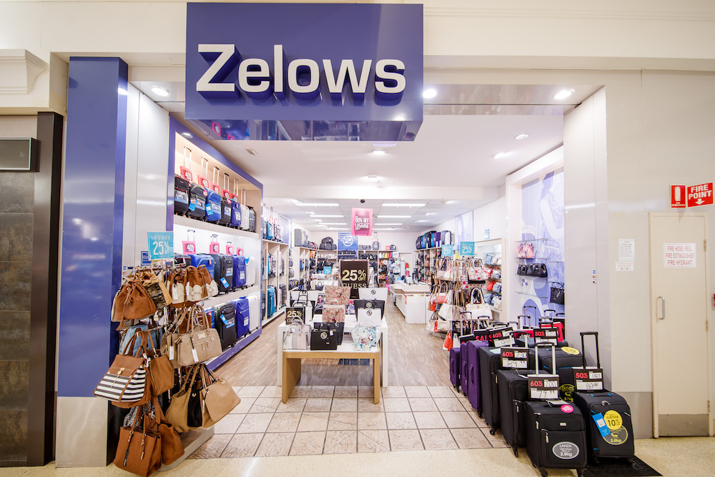 zelows suitcases